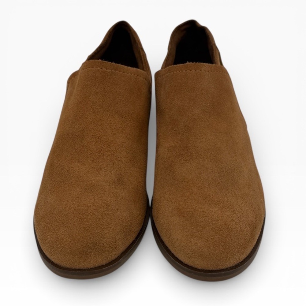 TOMS Women's Tan Suede Slip-On‎ Loafers Flats NWOT Size 8
